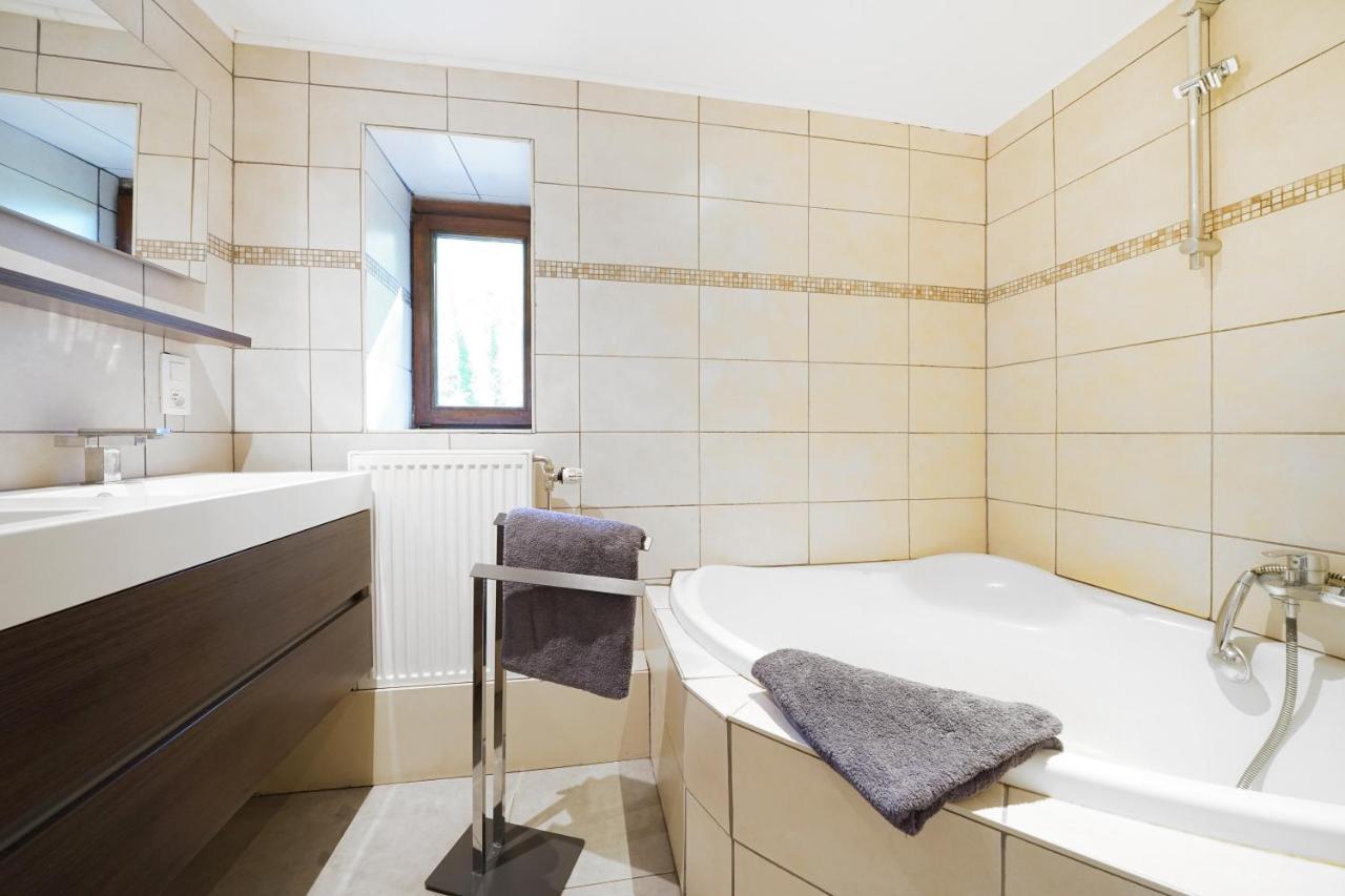 Le Clos Arboré  Libramont-Chevigny Extérieur photo